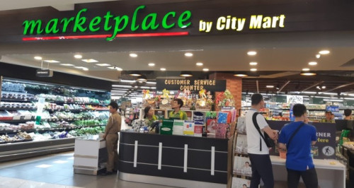 Four Famous Centers Offering Competitive Sales for Christmas and New Year