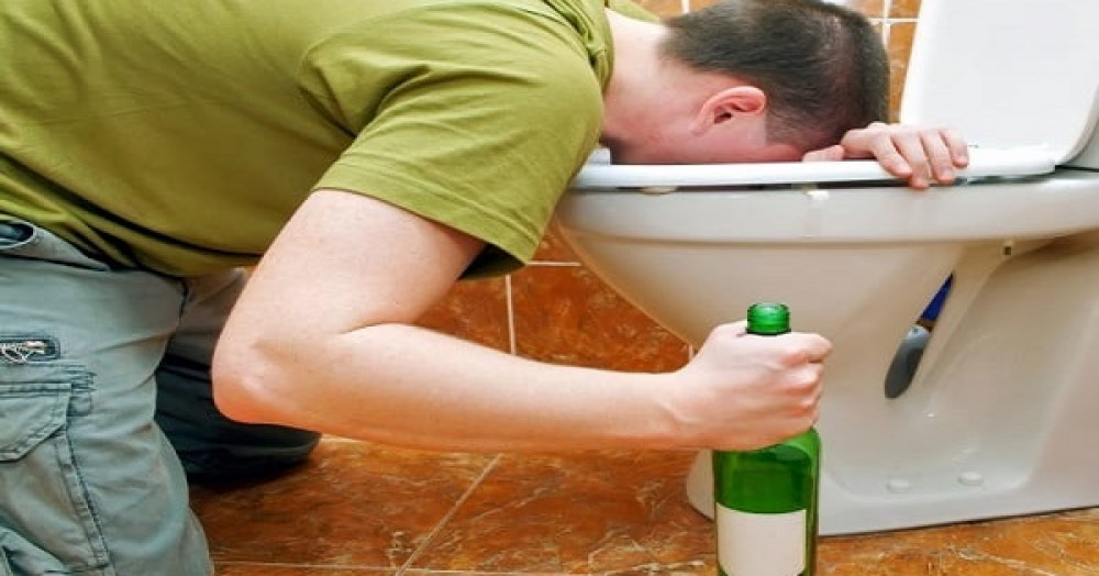 8 Tips To Prevent Hangover