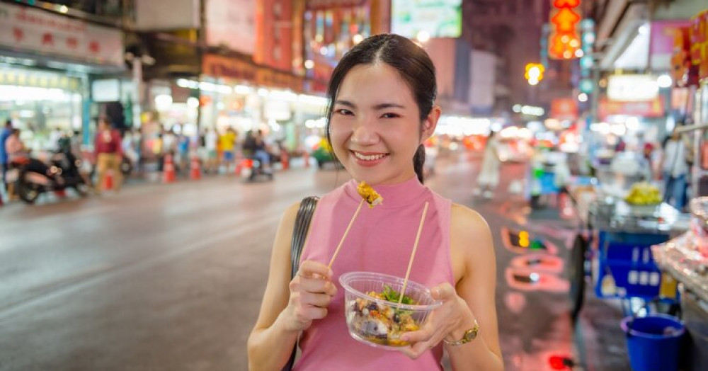 Famous Street Food Tour In Yangon