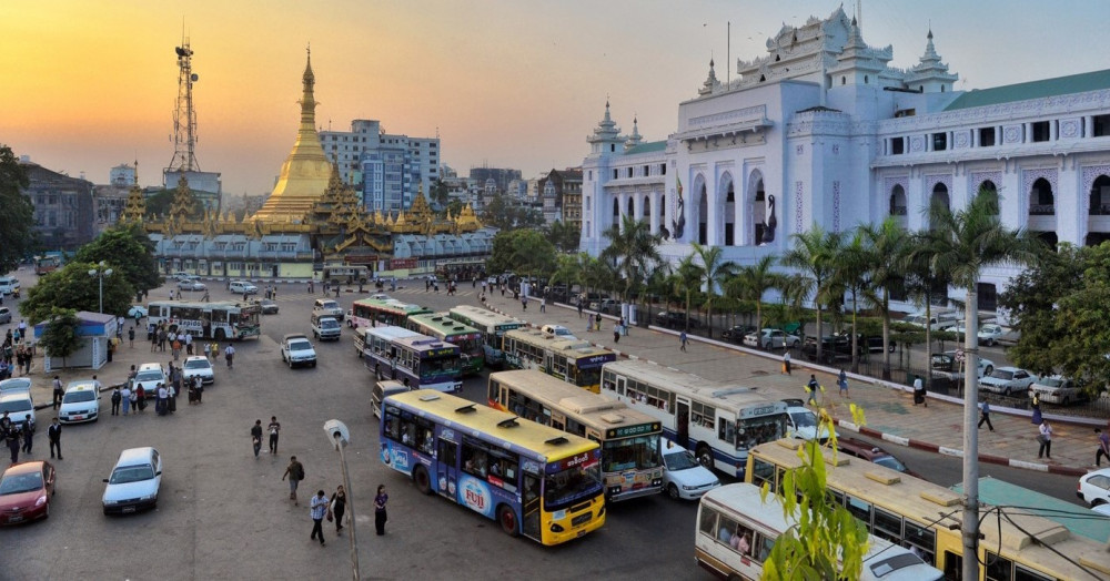 Roads in Yangon with deep historical traditions