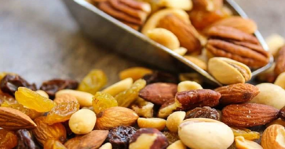Dry fruits that can help you gain weight