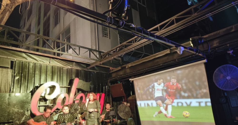 5 Bars in Yangon to Watch Premier League Matches with a Cold Beer