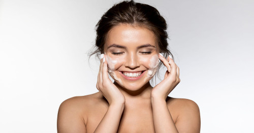 4 Cleansers to Choose for Sensitive Skin