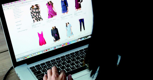 Top 5 Online Shopping to Buy Clothes and Accessories