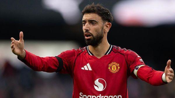 One Year, Zero Haircuts: Man Utd Fan's Vow Reflects Team's Struggle for 5 Straight Wins.